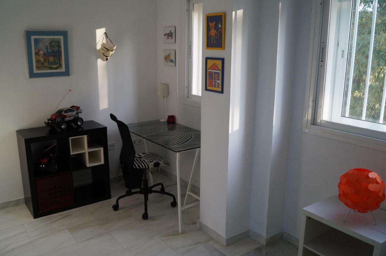 Costabella Penthouse Apartment Marbella Bagian luar foto