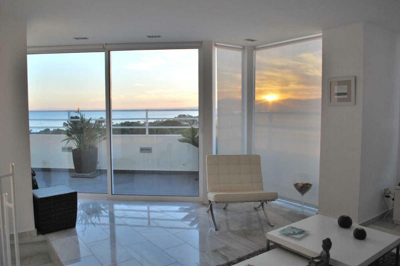 Costabella Penthouse Apartment Marbella Bagian luar foto